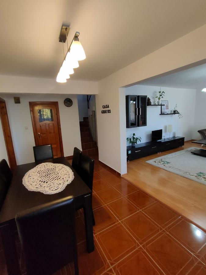"Apartament"-Casa Genius Плоешти Экстерьер фото